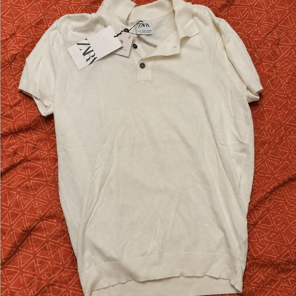 ZARA Men’s Cream Short-Sleeve Polo with Button Placket